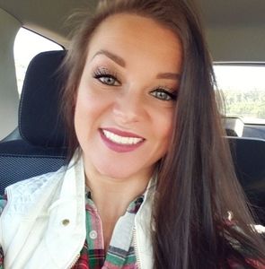 Meet your Posher, Nikki